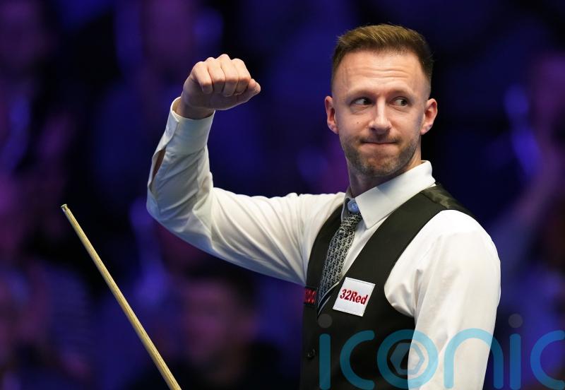 Judd Trump battles back to beat Ryan Day in deciding frame at Masters