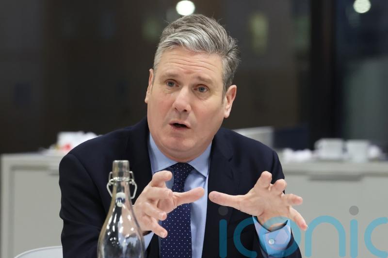 Starmer puts pressure on Sunak to resolve Northern Ireland Protocol issues