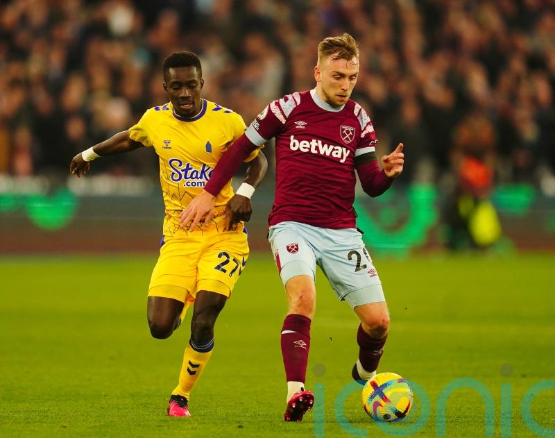 Everton suffer hammer blow in front of under-fire owners with defeat at West Ham