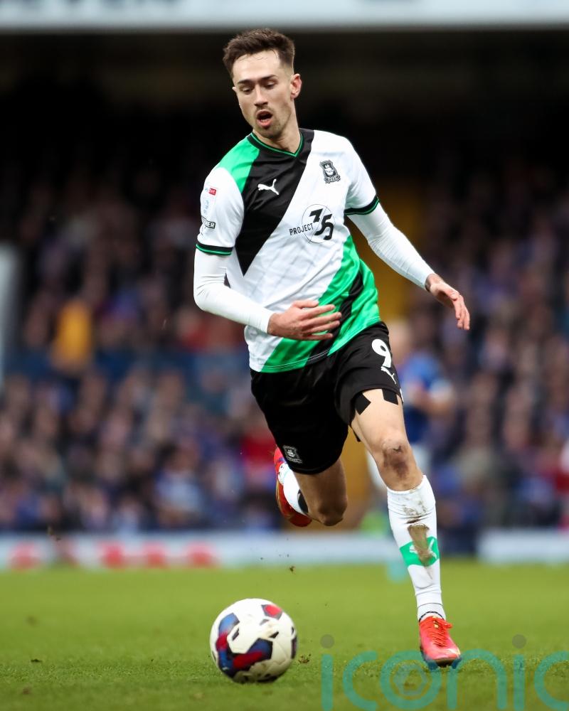 Plymouth maintain top spot in League One with hard-fought win over Cheltenham