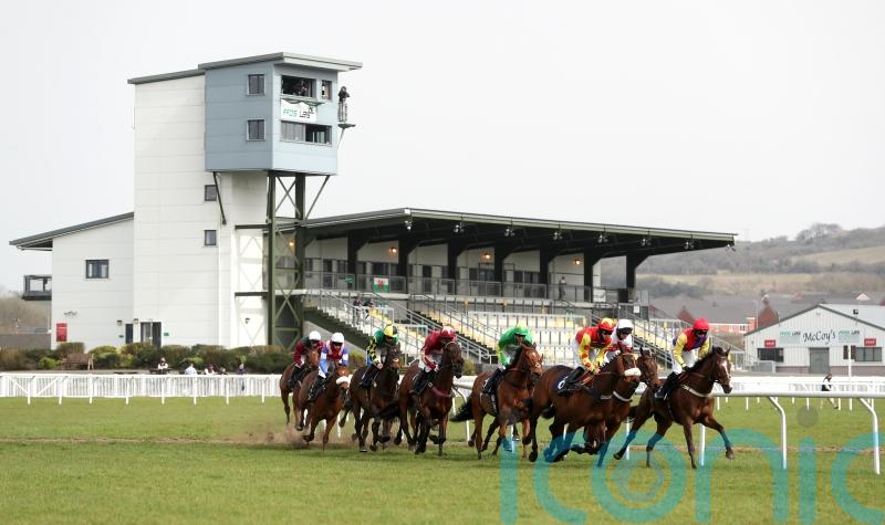 Endless Escape continues winning run for Ben Clarke