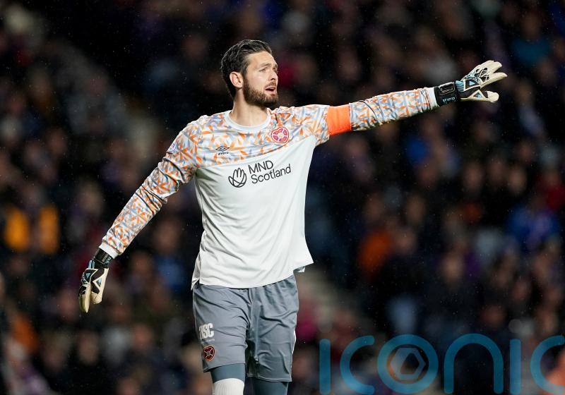 Craig Gordon return to gym despite double leg break no surprise to Zander Clark
