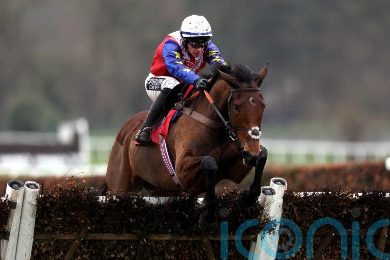 Fry hoping Love will prevail in Festival prep