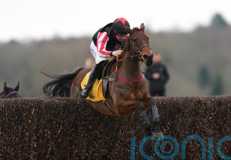 Funambule Sivola bounces back to defend Game Spirit crown