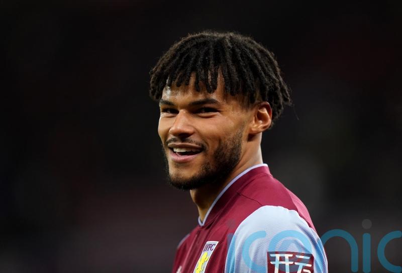 Aston Villa defender Tyrone Mings signs new contract