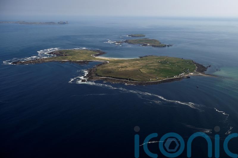 University to return 400-year-old human skulls stolen by academics from island