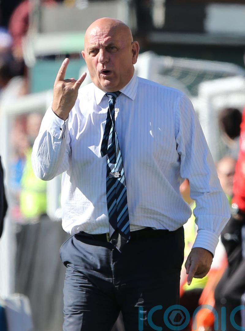 Ten-man Arbroath hold Hamilton