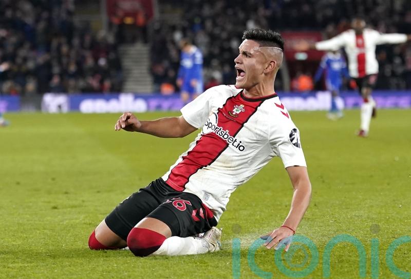 Carlos Alcaraz feels guilty after knee-slide goal celebration &ndash; Ruben Selles