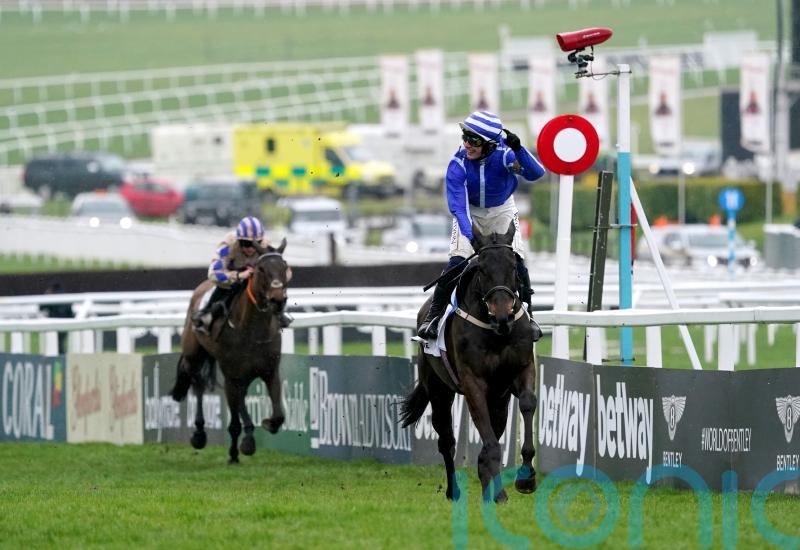 Energumene all class in Champion Chase defence