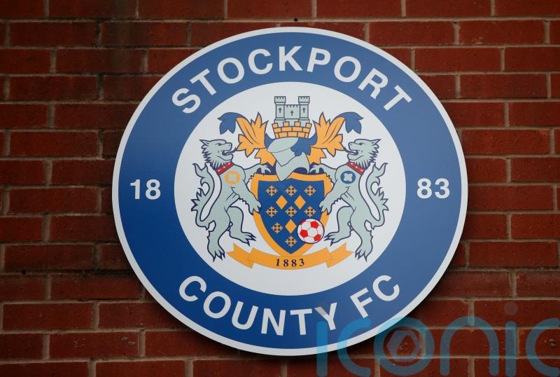 Stockport end 10-man Swindon&rsquo;s resistance with late Ryan Croasdale winner
