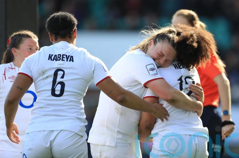 Abby Dow scores four tries as England run in 12 to thump Italy