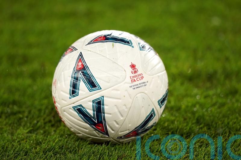 Bromley and Boreham Wood draw in play-off battle