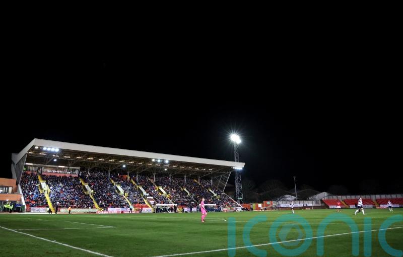 Goalless draw sees Gateshead and Dorking make sure of survival