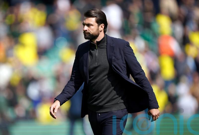 Russell Martin hails &lsquo;absolutely brilliant&rsquo; Swansea after cruise at Norwich