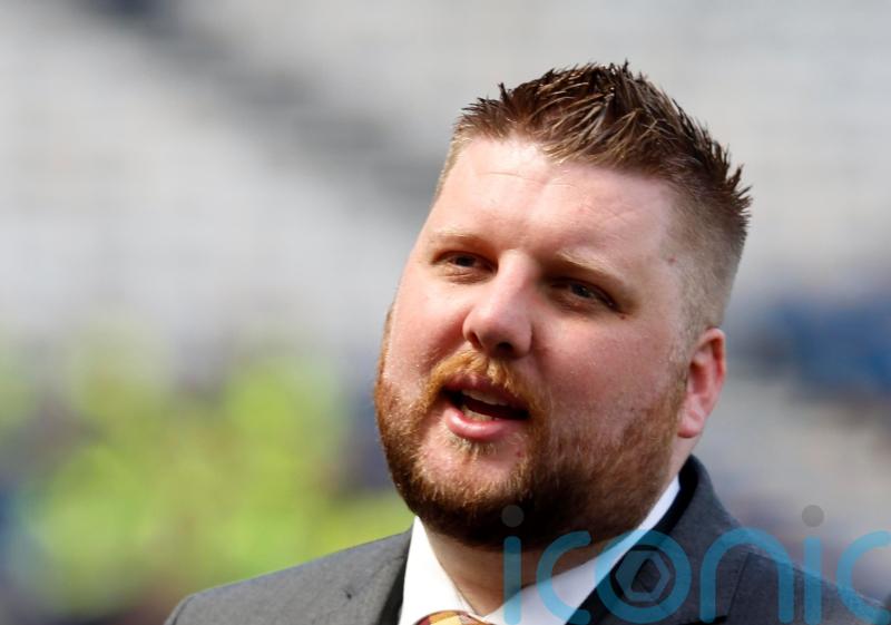 Aberdeen chief Alan Burrows issues warning against signing club&rsquo;s best players