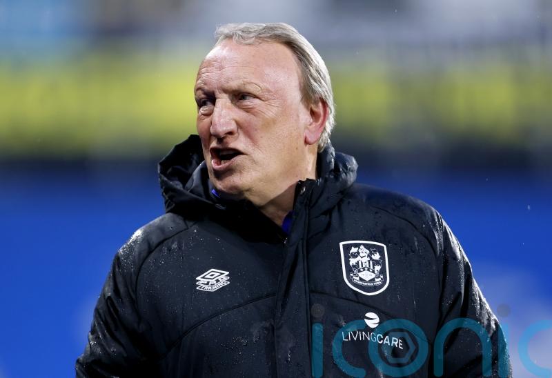 Neil Warnock signs off as Huddersfield boss with victory over relegated Reading