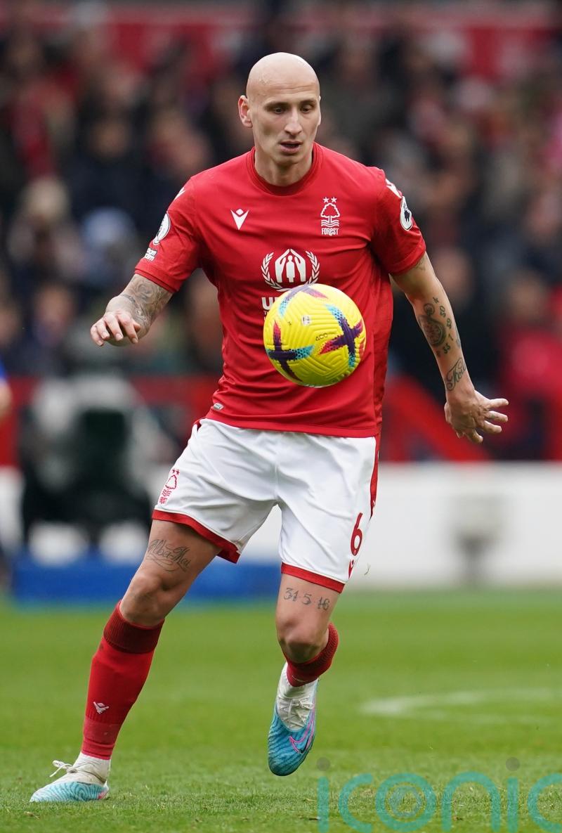 We&rsquo;re all good &ndash; Steve Cooper says there is no problem with Jonjo Shelvey