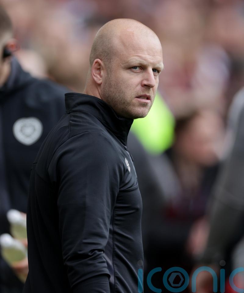 Hearts boss Steven Naismith unhappy with refereeing in draw at St Mirren