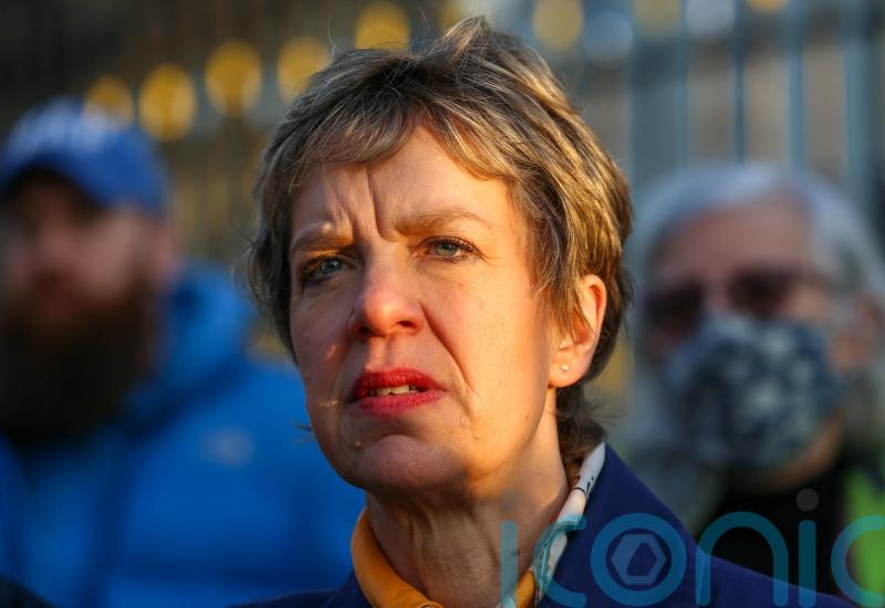 One department left to shoulder burden of finding migrant beds, says Bacik