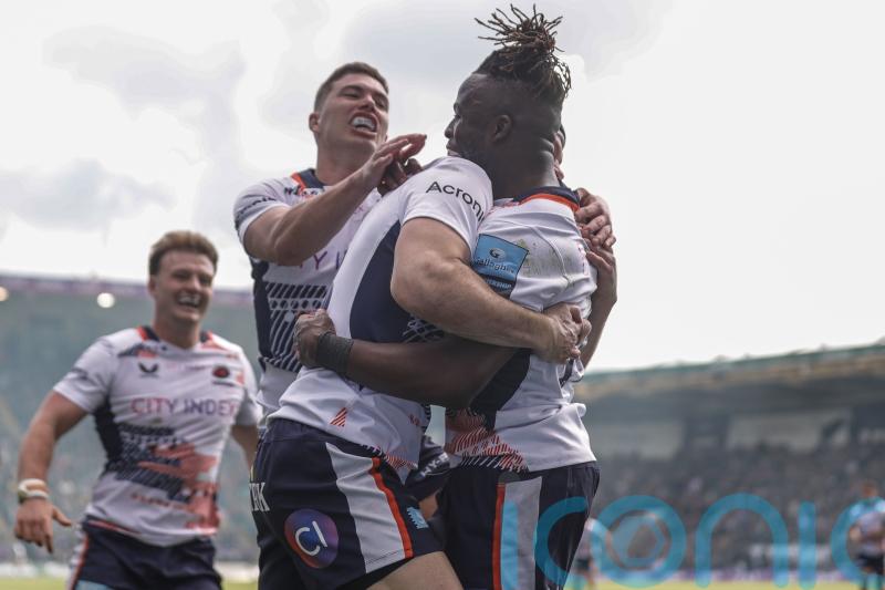 Saracens and Sale to wear away kits to avoid clash for colour-blind supporters