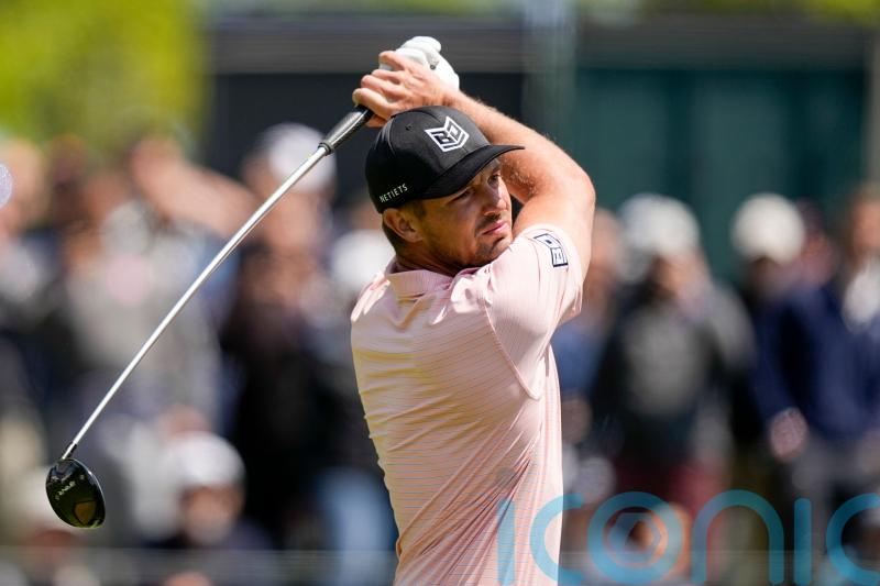 Oak Hill offering stern test as early starters chase leader Bryson DeChambeau