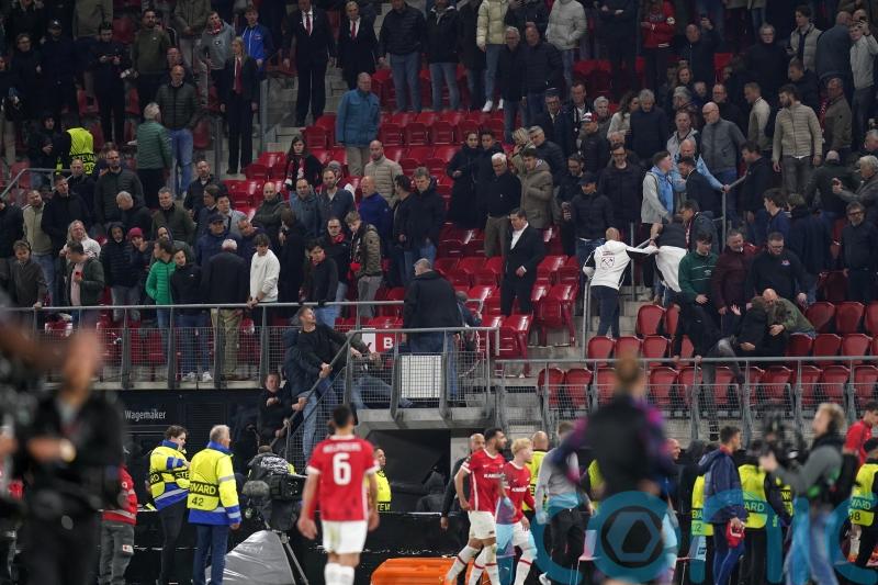 AZ Alkmaar condemn &lsquo;pitch-black evening&rsquo; after violence mars Hammers clash
