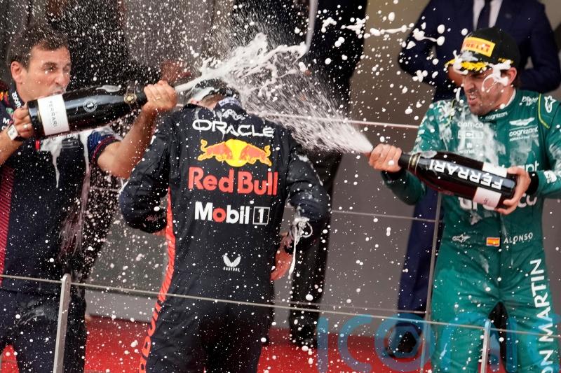 Fernando Alonso: Aston Martin &lsquo;will not give up&rsquo; in push for F1 triumph