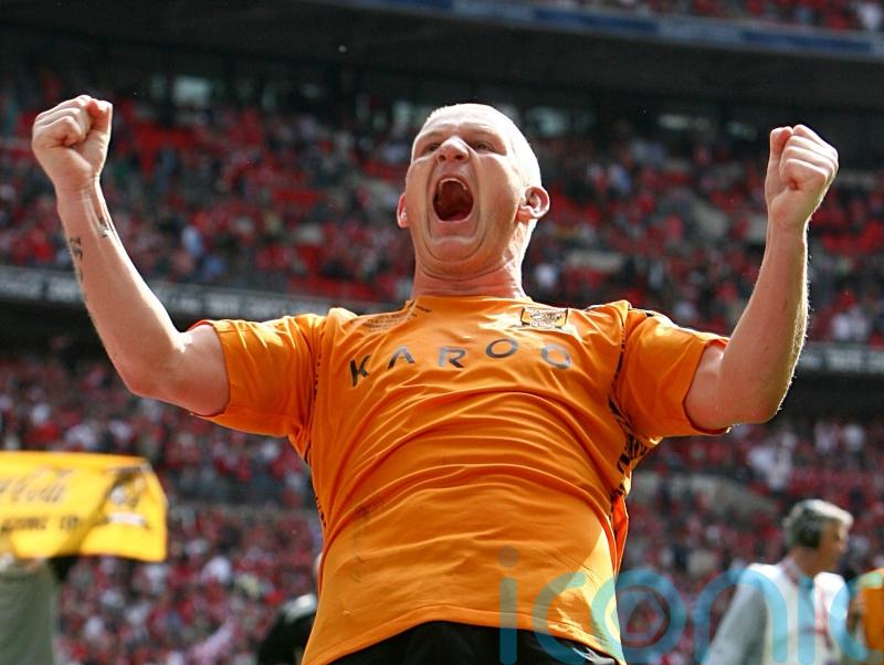 Dean Windass proud as Conor McGregor splashes cash &ndash; Tuesday&rsquo;s sporting social