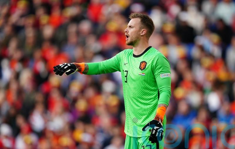 Brentford sign goalkeeper Mark Flekken on four-year deal from Freiburg