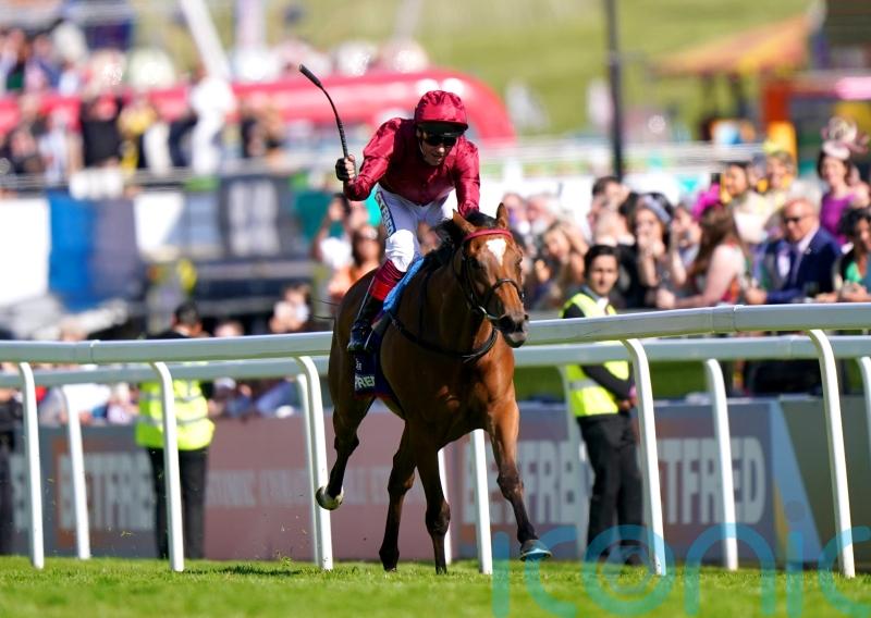 Soul Sister and Dettori in the winning groove at Epsom