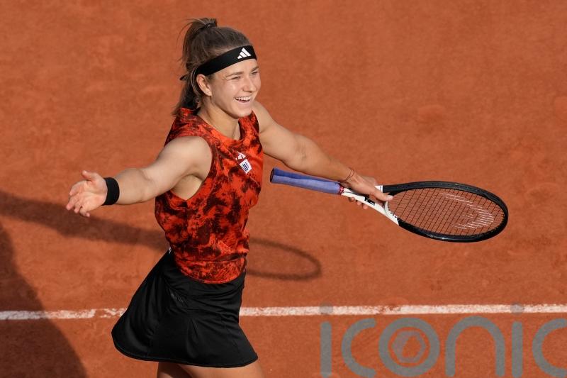 Karolina Muchova stuns Aryna Sabalenka to set up final showdown with Iga Swiatek