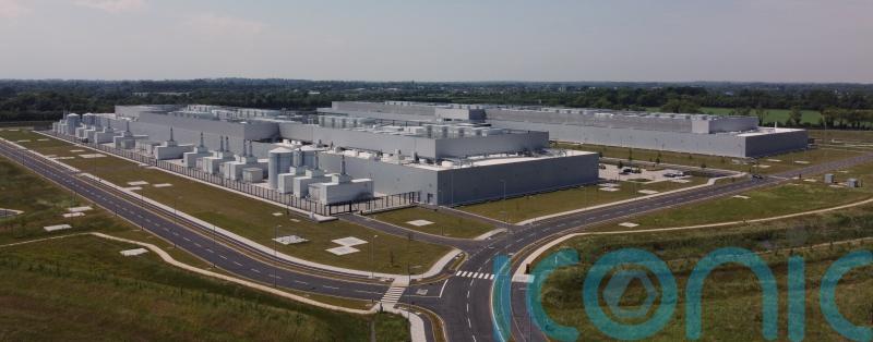 Taoiseach defends data centres as Social Democrats question climate ambitions