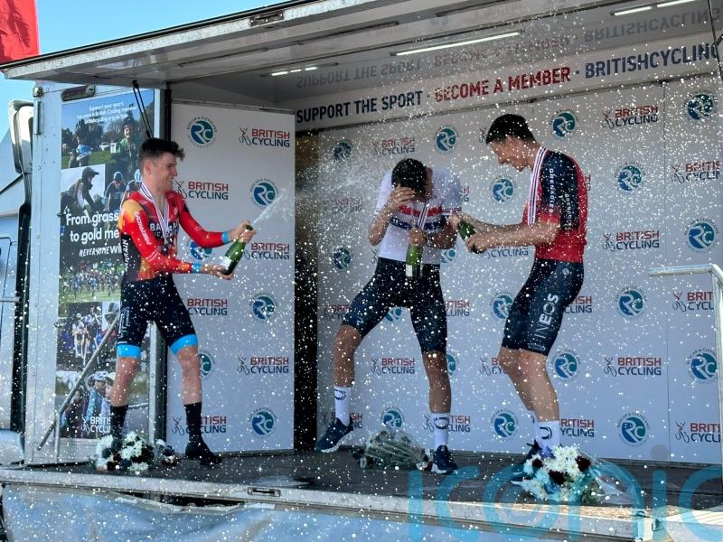 Teen Josh Tarling blows away field to become British men&rsquo;s time trial champion
