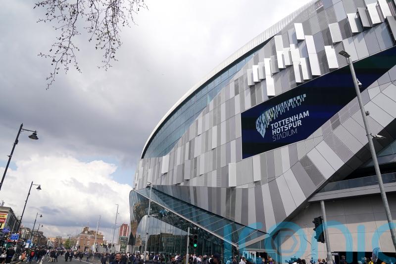 Tottenham complete signing of Empoli goalkeeper Guglielmo Vicario