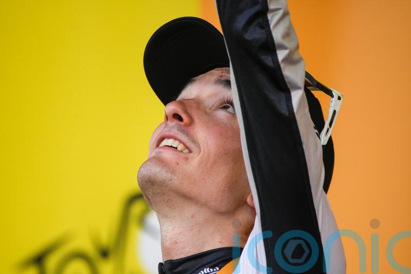 Pello Bilbao dedicates first Tour de France stage win to late Gino Mader