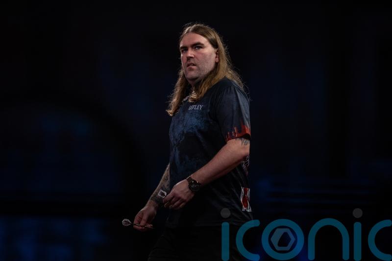 Ryan Searle requires new hotel after shocking Peter Wright in Blackpool