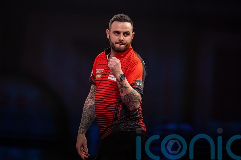 Joe Cullen sees off Daryl Gurney to booked semi-final spot at World Matchplay