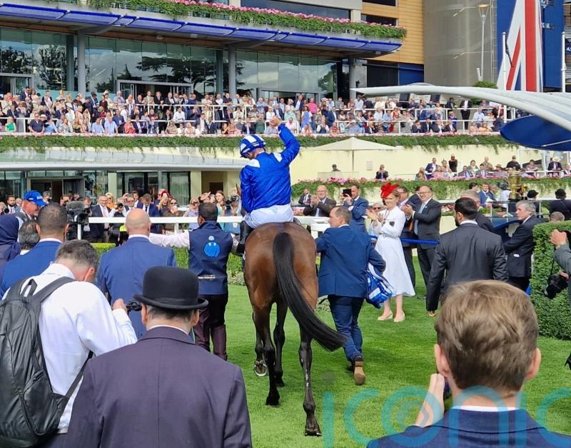 Smith content despite reduction in King George crowd