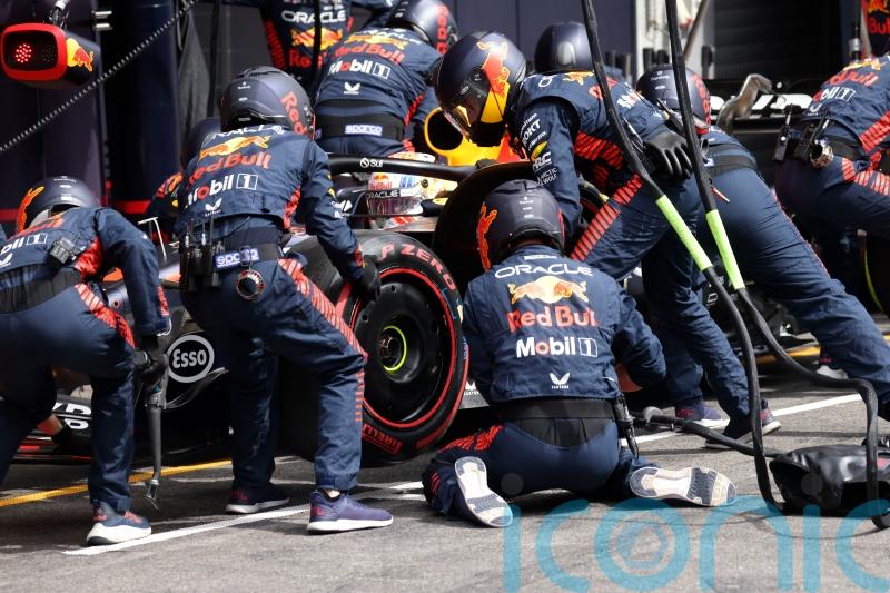 Max Verstappen&rsquo;s dominance underlined by offer of &lsquo;pit-stop training&rsquo; in Belgium