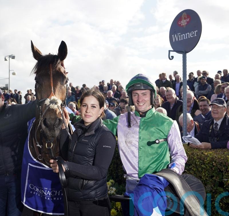 Teed Up takes opening night Galway glory