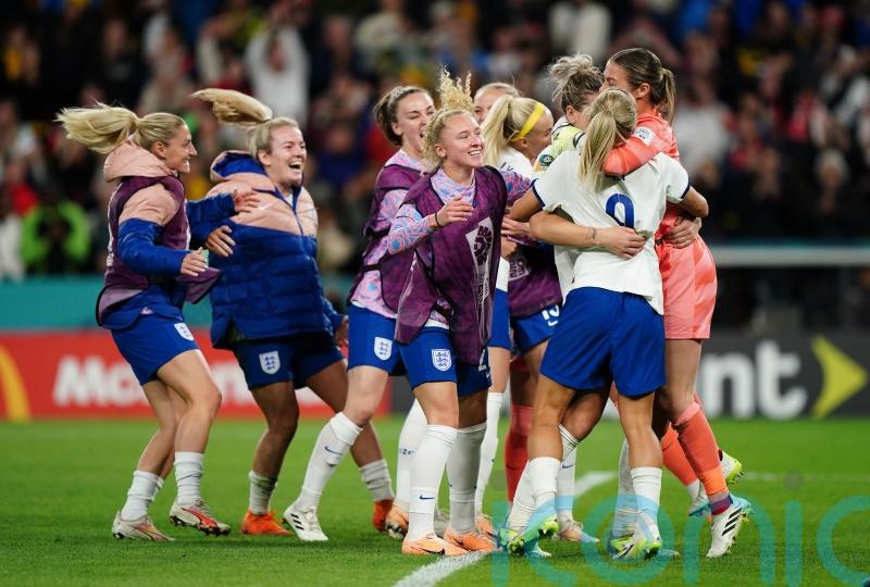 England edge past Nigeria on penalties after Lauren James sees red