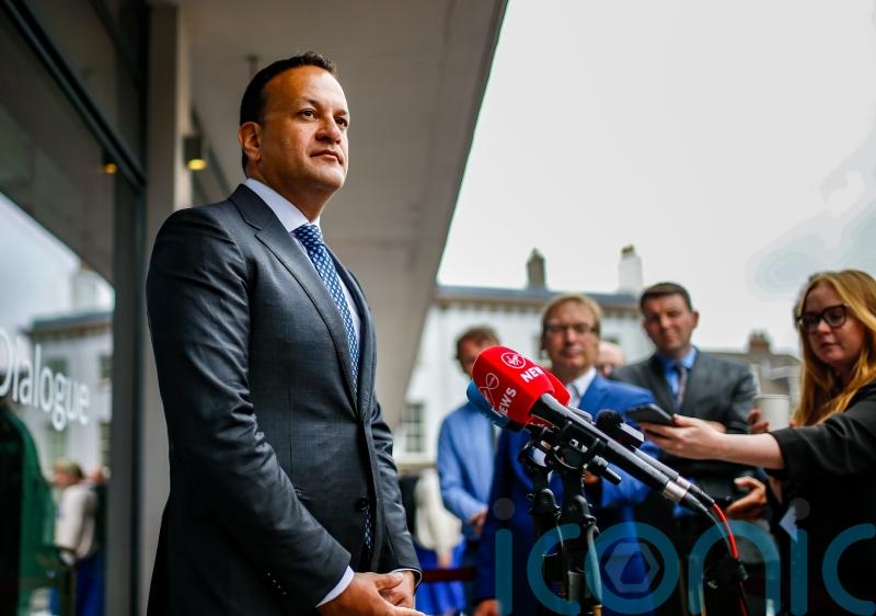 Varadkar to underline &lsquo;pressing&rsquo; need for return of powersharing