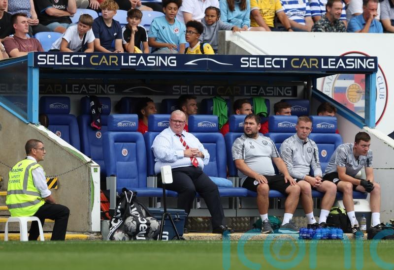 Steve Evans baffled by referee decisions in Stevenage&rsquo;s loss to Reading