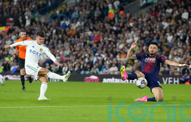 Leeds beaten on penalties as Salford reach Carabao Cup third round