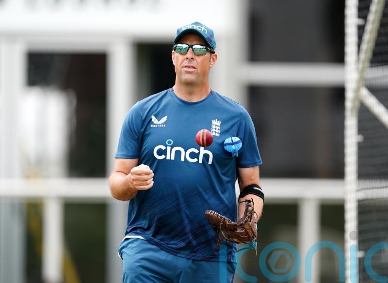 Marcus Trescothick backs struggling England pair to get back among the runs