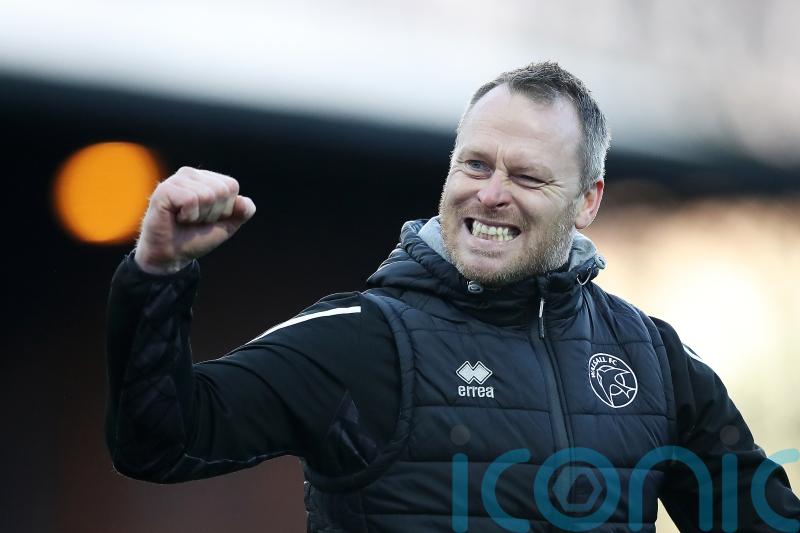 Michael Flynn hails Swindon&rsquo;s battling qualities after win over Sutton