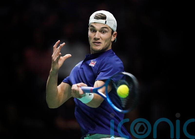 Surprise pick Jack Draper delights Manchester crowd with opening Davis Cup win
