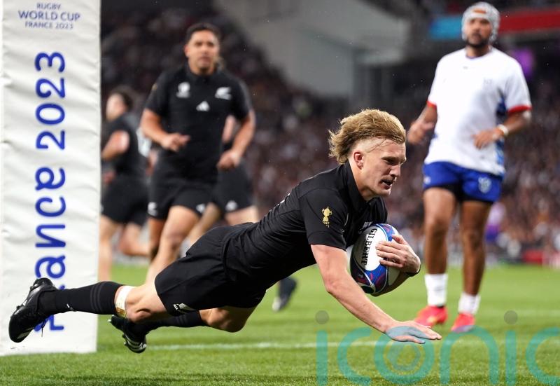 All Blacks bounce back from opening defeat with 11-try defeat of Namibia