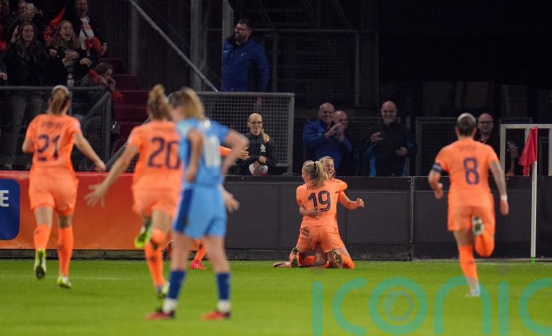 England suffer last-gasp loss on Sarina Wiegman&rsquo;s Netherlands return