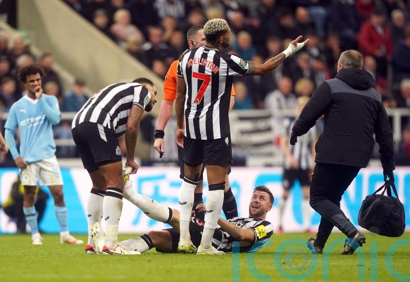 Eddie Howe hails &lsquo;absolutely outstanding&rsquo; Paul Dummett after Man City scalp